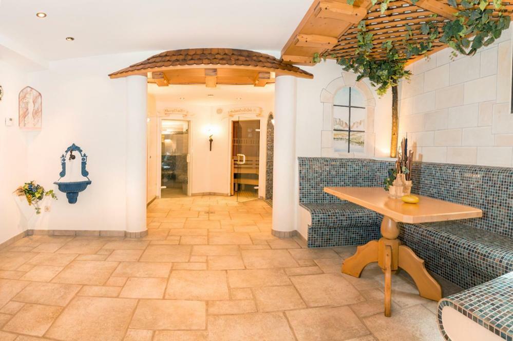 Appartements Alpenschlössl Oberau Buitenkant foto