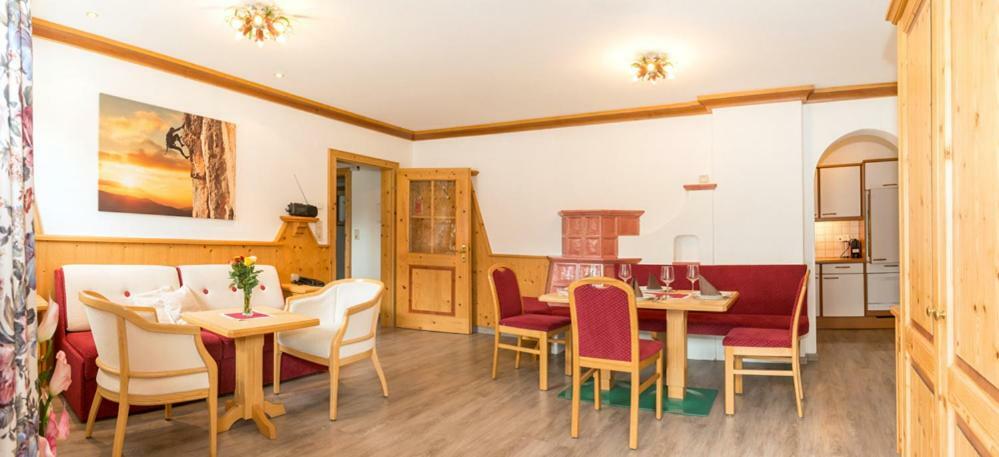 Appartements Alpenschlössl Oberau Buitenkant foto